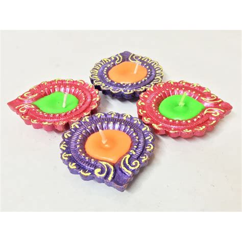 Fancy Diyas Set With Wax Pcs