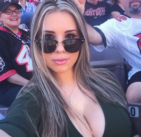 God Them Tits Porn Pic