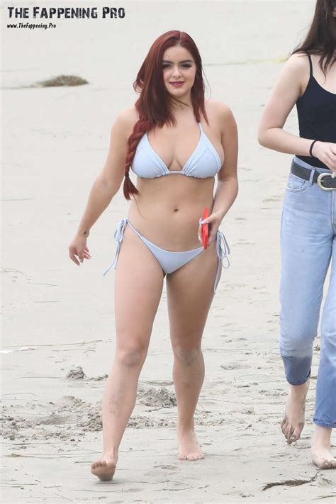 Ariel Winter Nude And Sexy On The Beach Photos The Fappening