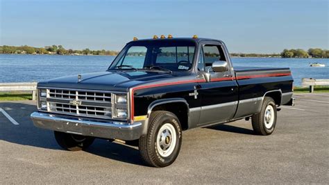 1986 Chevrolet C20 Pickup for Sale at Auction - Mecum Auctions