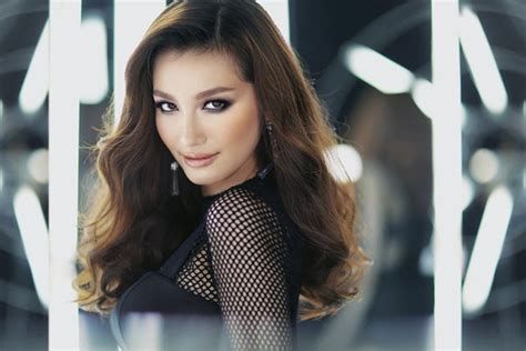 11 sao hot girl Việt mặt đã lai tây trang điểm lại càng tây hơn