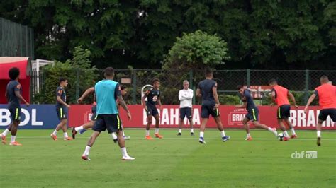 Arthur E Fernandinho Desfalcam Treino E Volante Do City D Vida Para