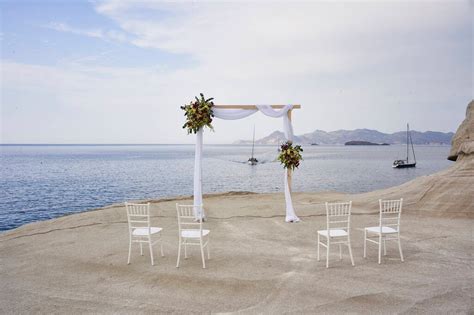 Same Sex Wedding In Greece Planning Guide The Dreammakers