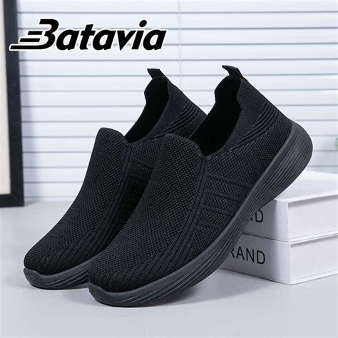 Promo Sepatu Pria Ultra Ringan Hitam Slip On Sepatu Senior Sepatu