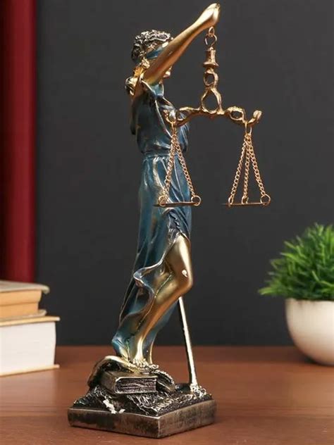 Купить Фемида - Богиня правосудия 28 см в Иркутске и Ангарске | ТД Карс