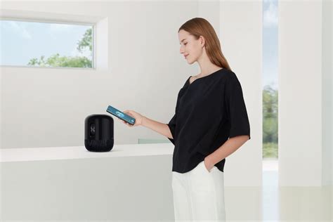 Представлена умная колонка Huawei Sound — компактная, но мощная версия ...