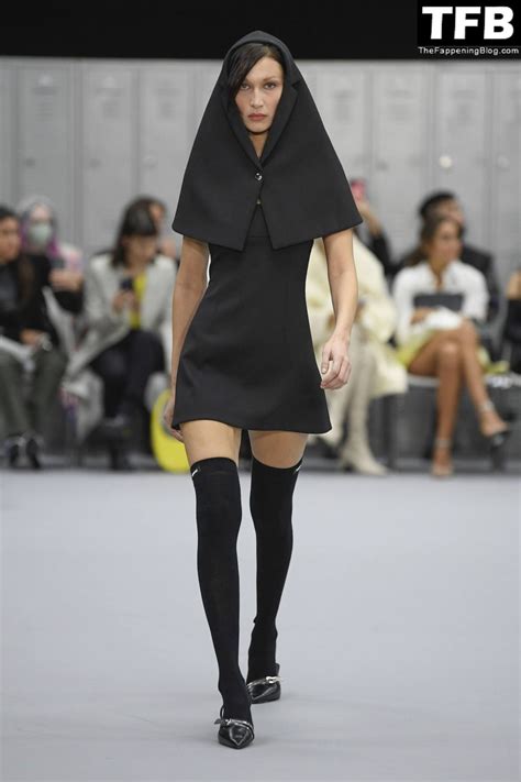 Bella Hadid Flashes Her Nude Tits At The Dior Womenswear Show In Paris Photos Pinayflixx