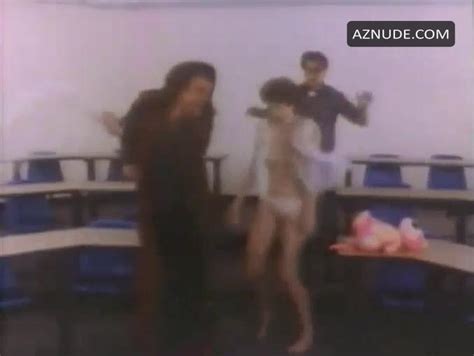 JEANIE MOORE Nude AZNude