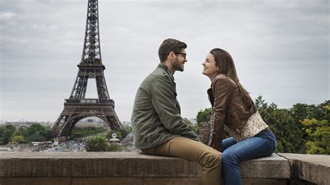 French Dating Culture Explained Dating In France Rules You Need To Know Before Hooking Up