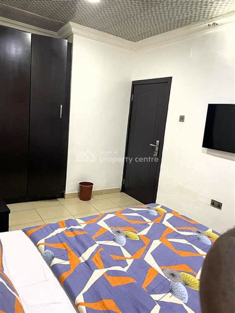 Short Let Fully Furnished And Serviced Luxury Bedroom Apartment Off