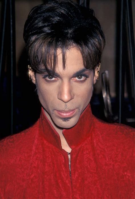 See Prince's Most-Iconic Beauty Moments, from Hair to Makeup | InStyle