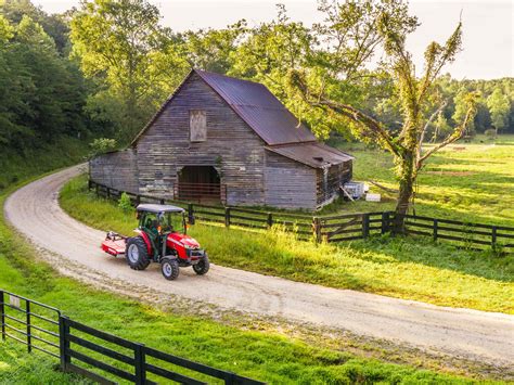 Massey Ferguson 2800M Series - Shantz Farm Equipment