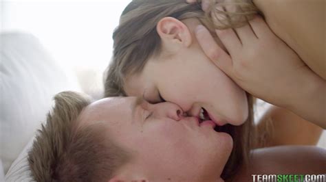 Brown Eyed Hottie Gets Sensually Fucked By Her Boyfriend Photos Liliana Pitt Milf Fox