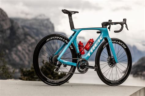 Treks New Madone No Holds Barred Racing Beauty
