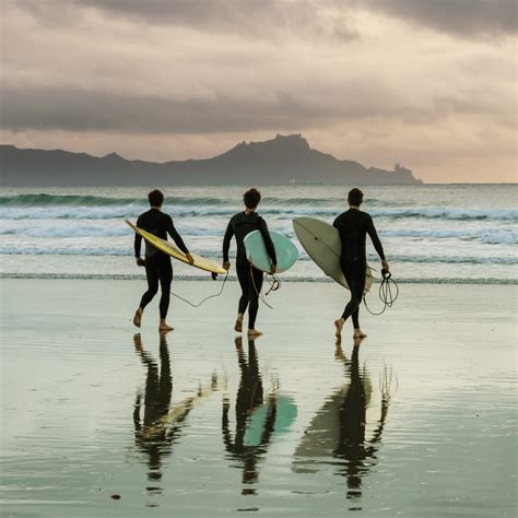 3 Students – 60m / Surfing Classes – Island Fiel Surf