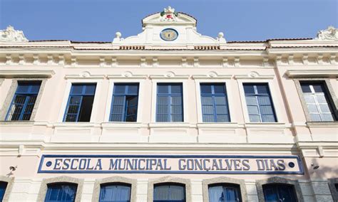 Imagens De Escolas Antigas E Atuais - FDPLEARN