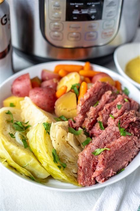 Instant Pot Corned Beef And Cabbage With Potatoes And Carrots