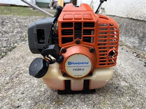 Trimer Husqvarna 143R-II - profi