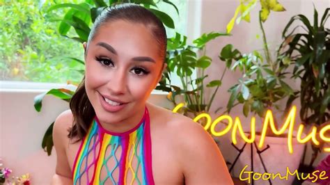 Horny Hottie Tommy King Gets The Sex She Desires