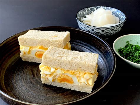 Tamago sando (Japanese egg salad sandwich) | Recipe | Kitchen Stories