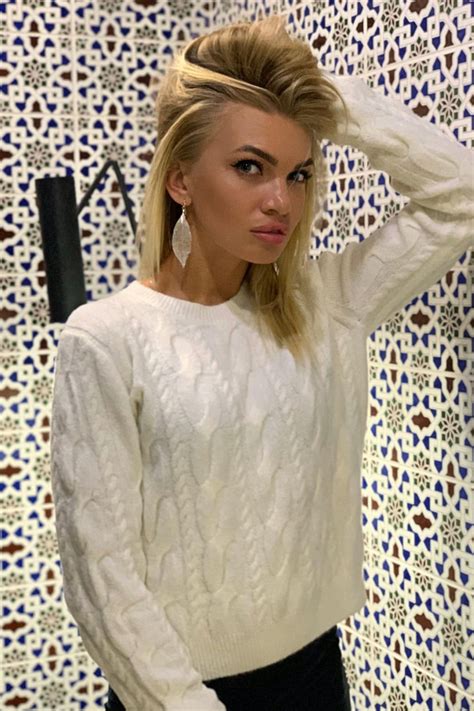 Gorgeous Yana 35 Y O From Kharkov With Blonde Hair ID 376555 LadaDate