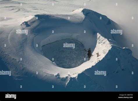Alaskan Slope Hi Res Stock Photography And Images Alamy