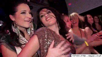 Zorras Tetonas Bailan En Una Fiesta XVIDEOS