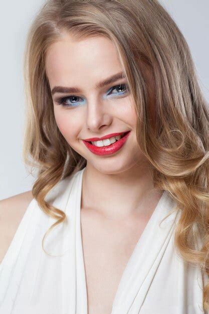 Premium Photo Cheerful Woman With Makeup And Blonde Hair Portrait