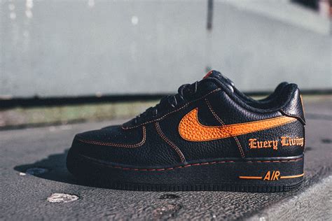 Vlone X Nike Air Force 1 Le Site De La Sneaker