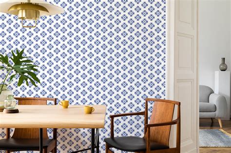 Wallpaper August Table