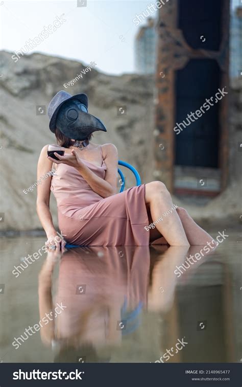 Sexy Brunette Short Hair Long Slender Stock Photo Shutterstock