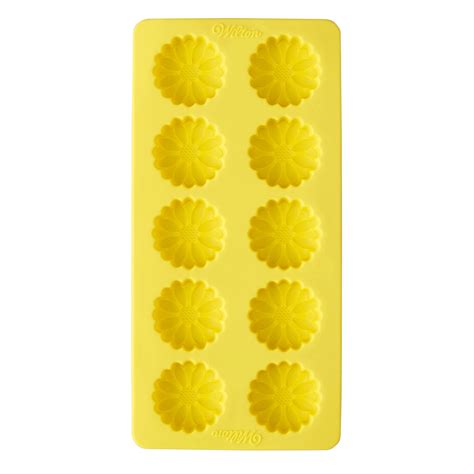 Wilton Daisy Silicone Candy Mold 10 Cavity