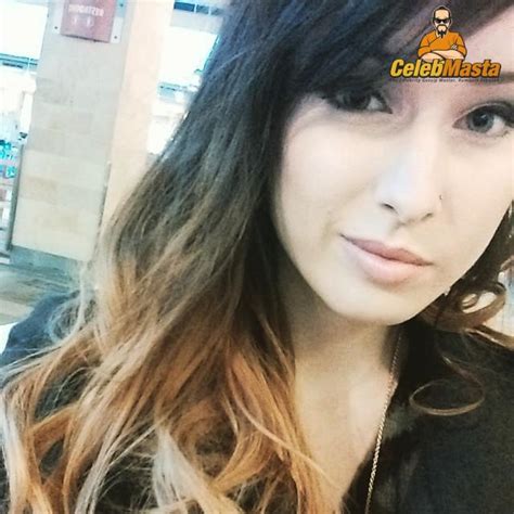 OMGITSFIREFOXX Nude Photos Sex Scene Videos CelebMasta