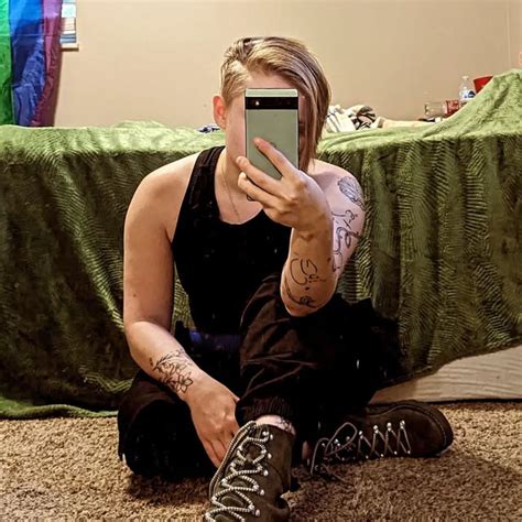 atunofficialashy threads