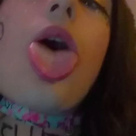 Compilation Of Me Giving Myself Golden Showers Shemale Pissing Porn Feat Zoe Doe Xhamster