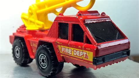 Hot Wheels Flame Stopper Collector 61 1989 Hot Wheels Diecast Toy Toy Car