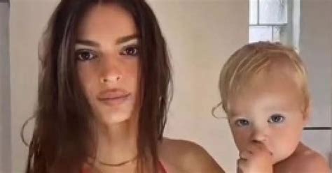 Emily Ratajkowski Sizzles As She Dons Plunging Red Bikini Following Marriage Split Daily Star