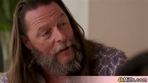 Chubby Milf Gets Her Pussy Destroyed Xnxx