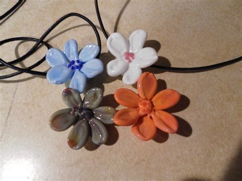 Its A Beadiful Day 4 Flower Beads Made This Week Sep1313