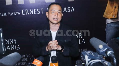 Lewat Film Teka Teki Tika Ernest Prakasa Sindir Para Koruptor