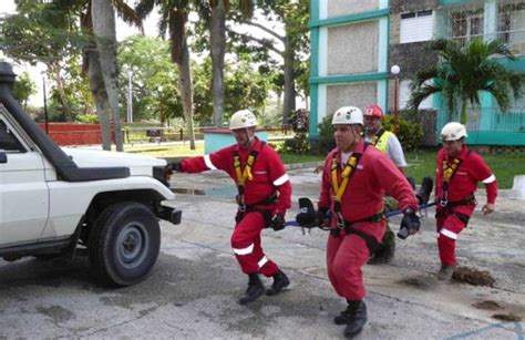 Defensa Civil Cubana A Os De Protecci N Nacional Radio Florida De