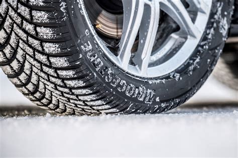 Bridgestone Winterreifen Blizzak LM005 Test - Autogefühl