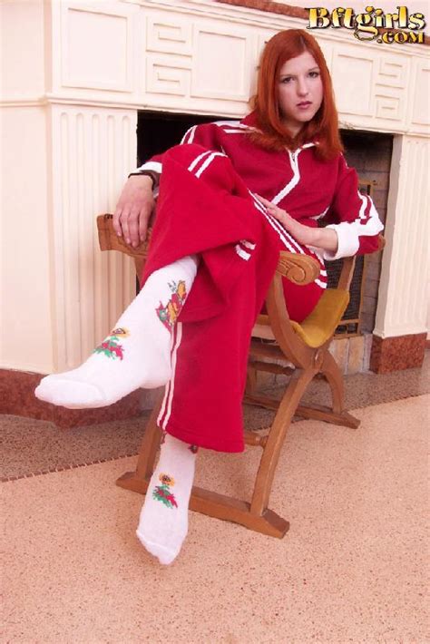 Beautiful Redhead Teen Strips Out Of Her Track Suit And Shows Her Pretty Soles Porn Pictures