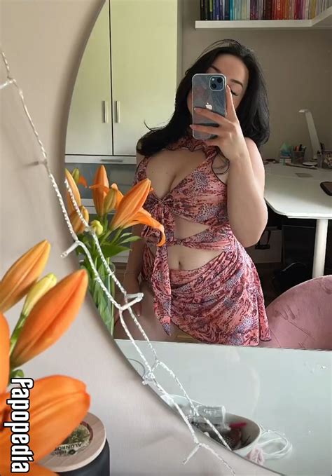 Olivia Clarks Nude OnlyFans Leaks Photo 2584915 Fapopedia