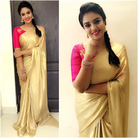 This Actress Shows 12 Fresh Ways To Wear Plain Sarees Keep Me Stylish