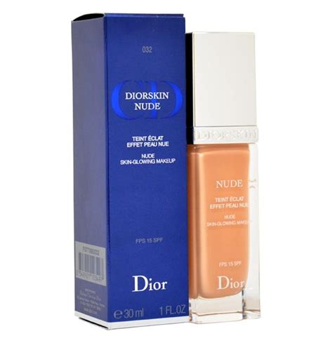 Christian Dior Diorskin Nude Skin Glowing Makeup Spf