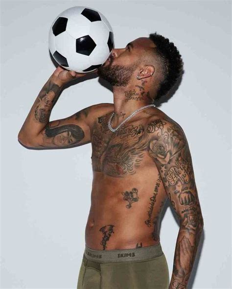 Neymar Procurou Influencer Do Nude Durante Gravidez De Biancardi