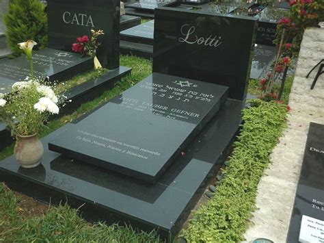 VAEL MARMOLES: GRANITOS Y MARMOLES: TUMBAS EN MARMOL Y GRANITO