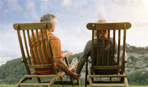 Come fanno le donne mature ad andare a letto con uomini più grandi se gli uomini della loro