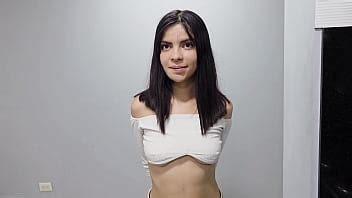 La Casa Es Una Mujer Muy Hermosa Que Quiere Follar Se Desnuda Delante Del Cliente XVIDEOS